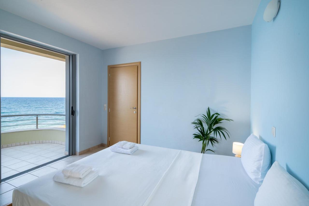 Spacious Beachfront Maisonettes With Stunning Views & A Private Beach Monemvasía Eksteriør bilde