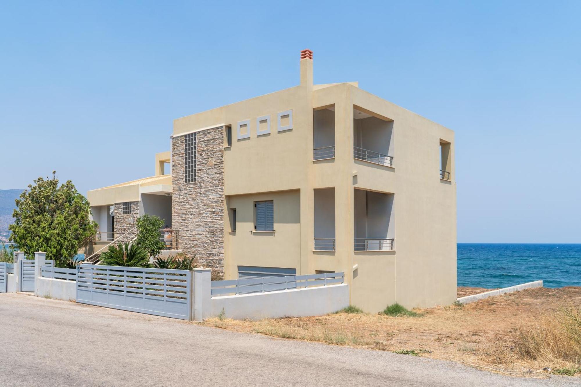 Spacious Beachfront Maisonettes With Stunning Views & A Private Beach Monemvasía Eksteriør bilde